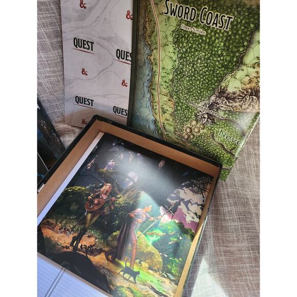 Dungeons & Dragons Essentials Kit Boxed Set - Picture 4 of 5